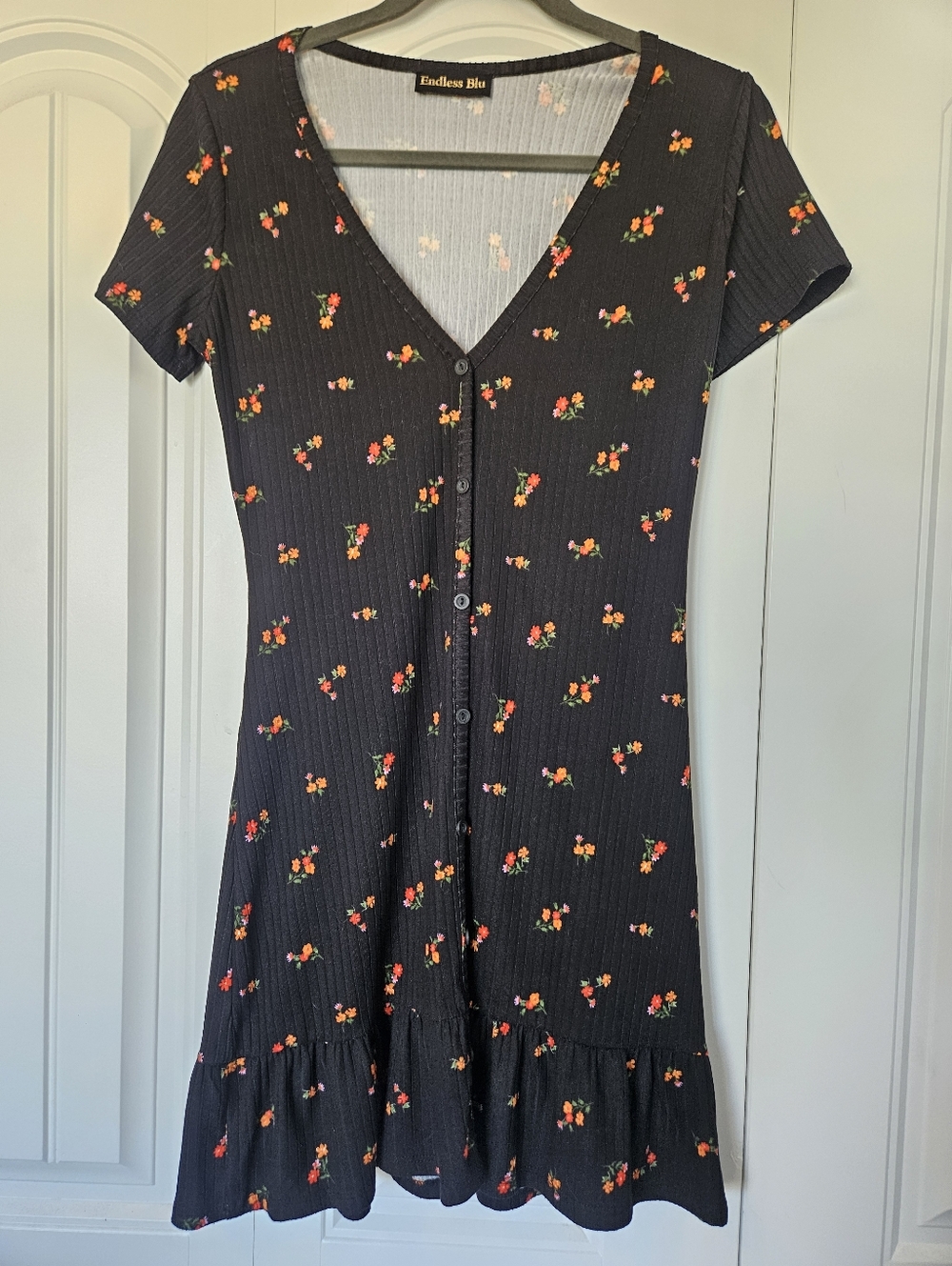 Endless Blu Black Floral Button-Front Dress Size Medium